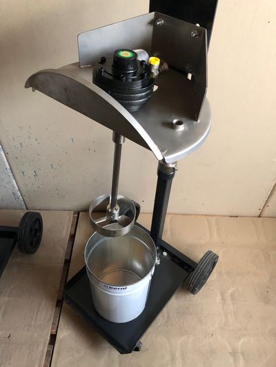Pneumatické míchadlo s mechanickým zdvihem a krytem typ AR 8 Nm/3,0 kW pro nádoby 10 až 30 litrů - Obrázek 2